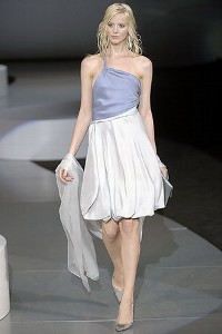 Женская оджеда от Giorgio Armani